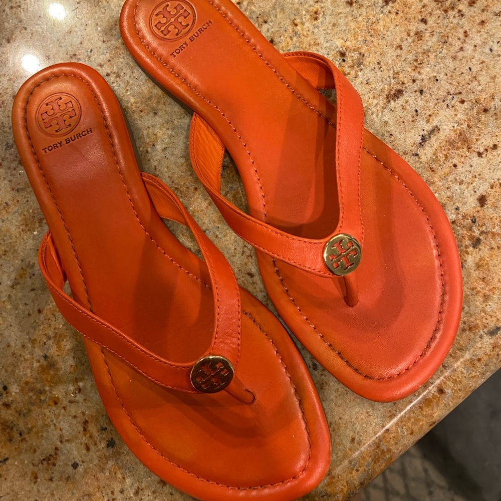 Tory Burch Flip Flop Leather Sandals